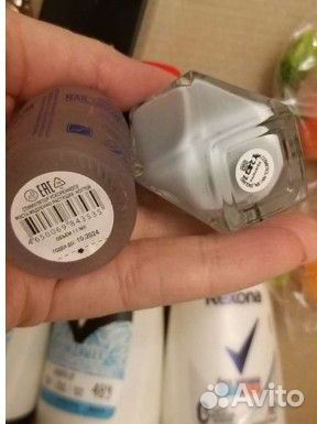 Лаки, колье, дезодоранты, ремешок