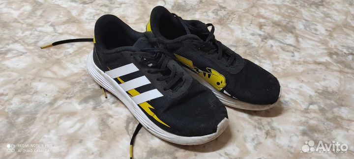 Кроссовки adidas Pokémon 35