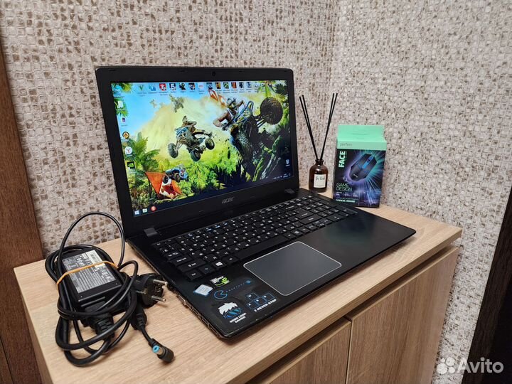 Игровой Acer GTX950M2Gb,I5 7200u,озу12Gb,SSD,IPS