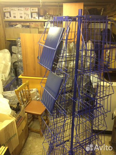 Стенд для книг, журналов, буклетов