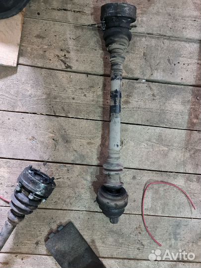 Привод, полуось на audi 100c4