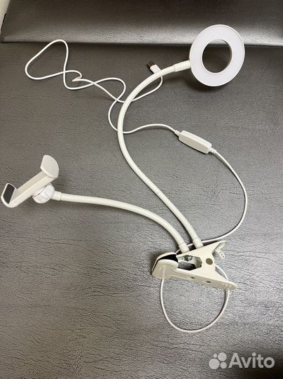 Кольцевая лампа со штативом маленькая