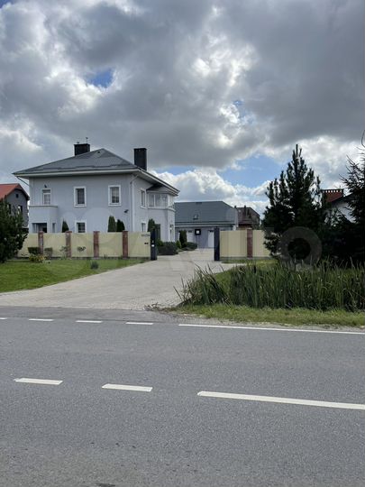 Дом 276,1 м² на участке 12 сот.