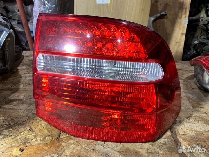 Фонарь задний правый Porsche Cayenne 957 2007-2010