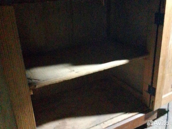 Старинная тумба