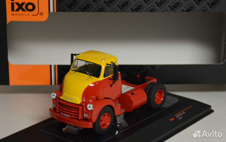 Сед.тягачи international,GMC,white western star