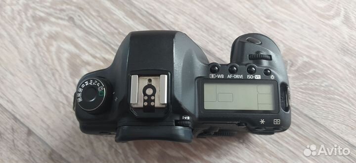 Зеркальный фотоаппарат canon 5D mark2