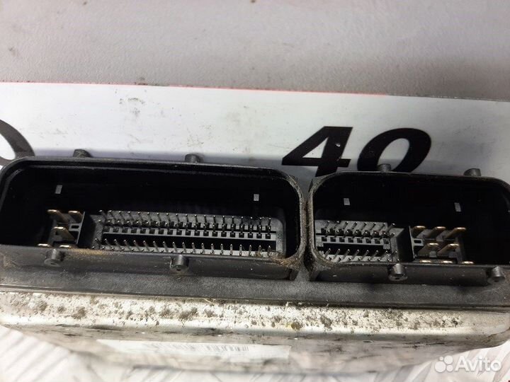 Блок управления двигателем для Volkswagen Golf 4