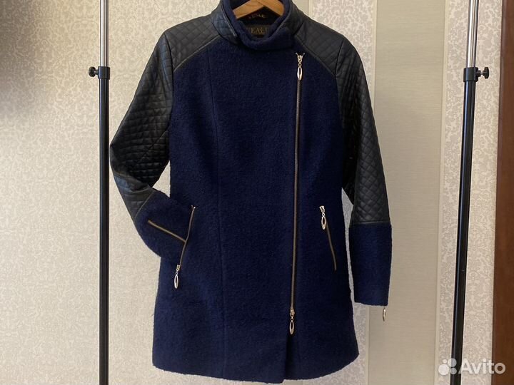 Полупальто женское