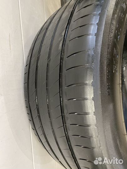 Michelin Latitude Sport 3 275/4.5 R21