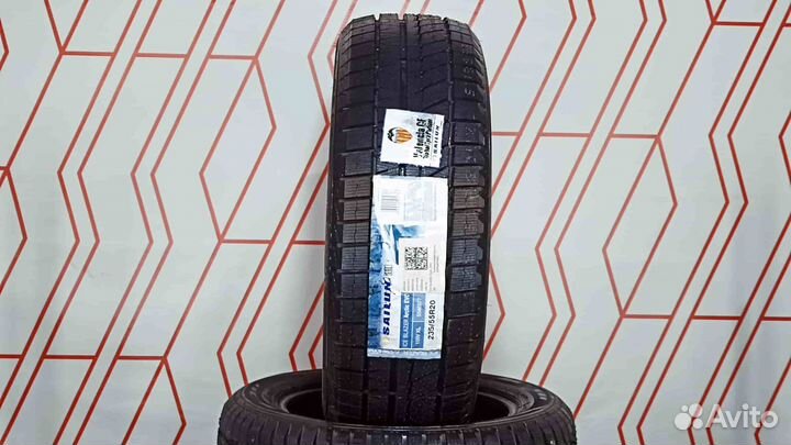 Sailun Ice Blazer Arctic EVO 235/55 R20 105V