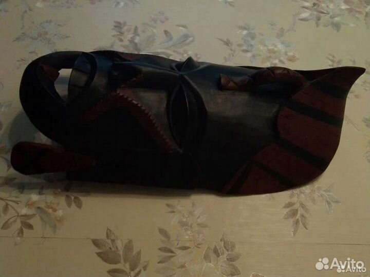 Африканская маска. Чёрное дерево. Ручная работа