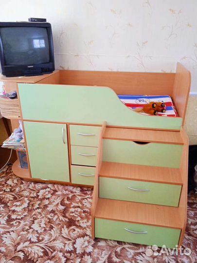 Детский спальный гарнитур