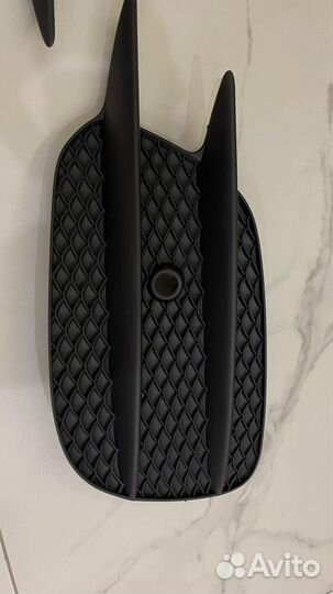 Решетка бамера mercedes-benz W213 AMG