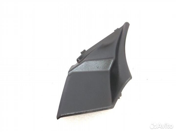 Жабо уголок правое Mitsubishi L200 KL1T 4N15 2022