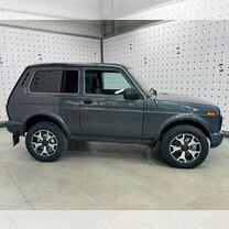 ВАЗ (LADA) 2121 (4x4) Urban 1.7 MT, 2019, 93 767 км, с пробегом, цена 760 000 руб.