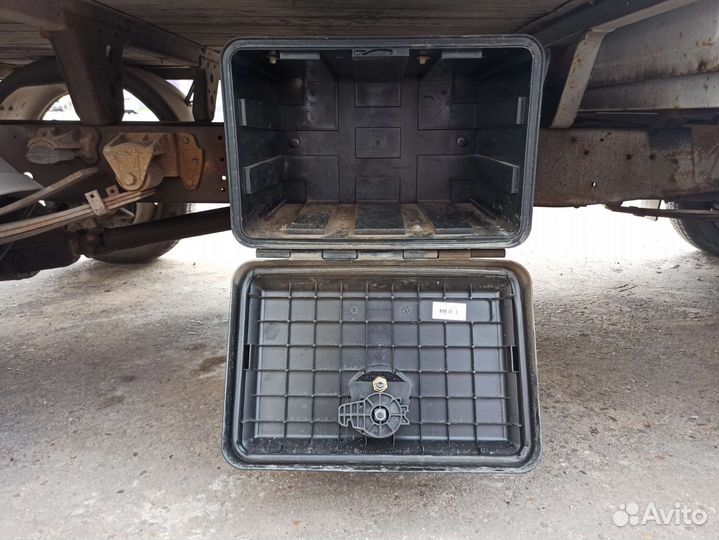 Инструментальный ящик на газель