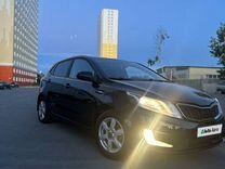 Kia Rio 1.4 MT, 2013, 194 200 км, с пробегом, цена 799 000 руб.