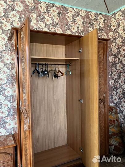 Шкаф италия бу