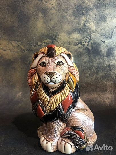 De Rosa Статуэтка Лев сидячий 12х17 см керамика, э