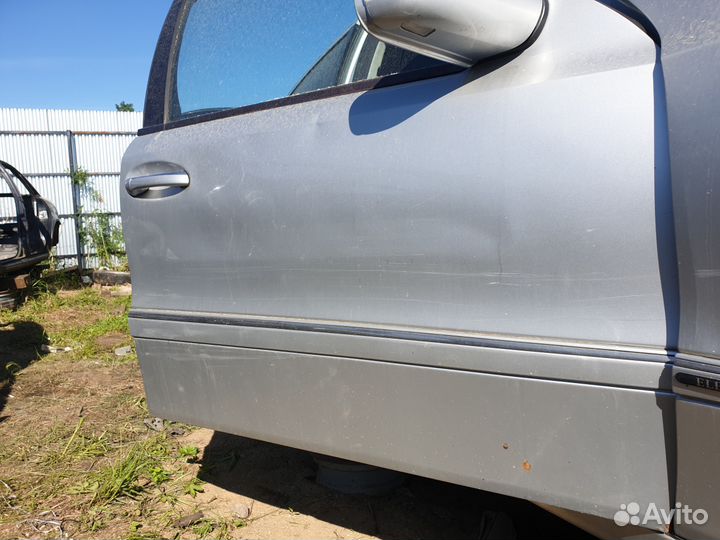 Дверь передняя правая mercedes e w211 211 серебро