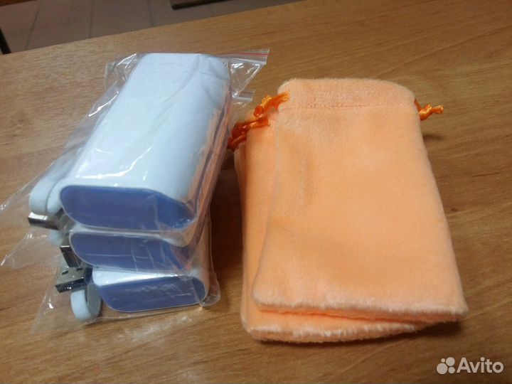 Powerbank портативный внешний аккумулятор 6500 mah