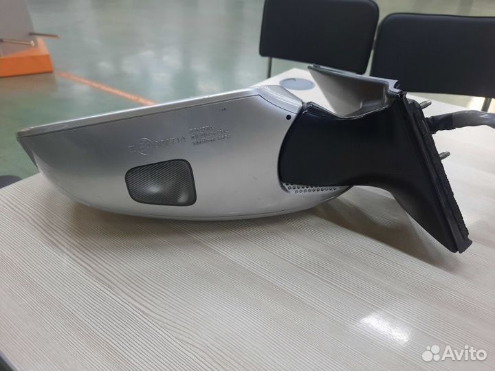 Зеркало переднее левое Toyota Land Cruiser 200