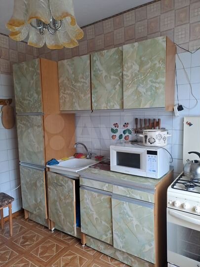 3-к. квартира, 63 м², 3/9 эт.