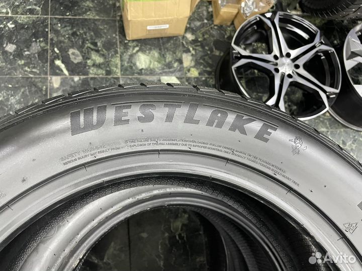 Westlake ZuperSnow Z-507 235/55 R19 105V