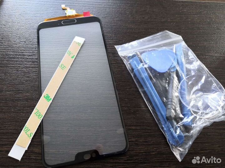 Стекло дисплея Honor 10