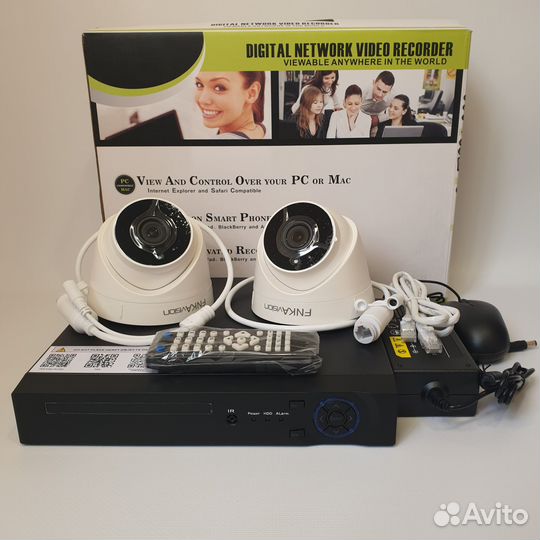 Комплект видеонаблюдения IP 4 Мп со звуком