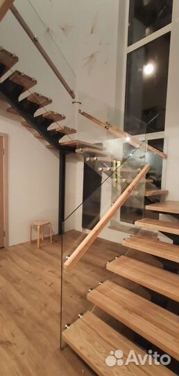 Изготовление лестниц на 2 этаж в частном доме