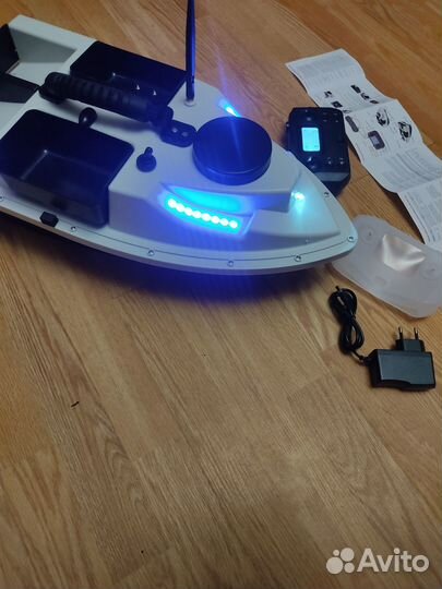 Кораблик для рыбалки D19 c GPS на 99 точек