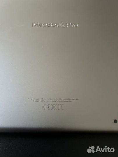 Apple MacBook Pro 16 m1 pro 512 gb