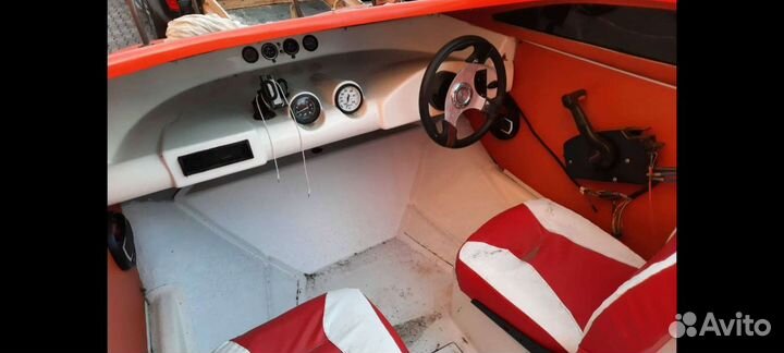 Катер радуга