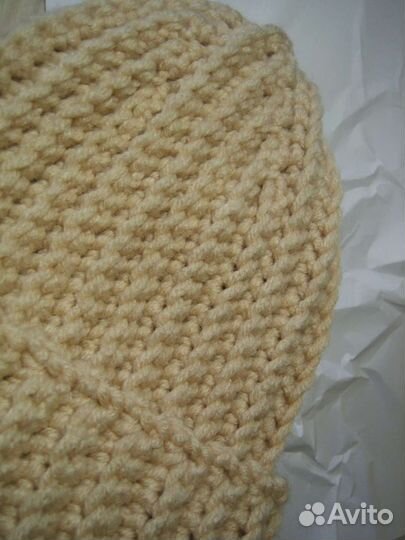 Шапка женская вязаная