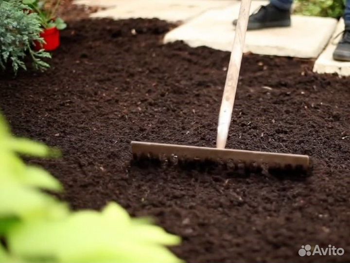 Земля плодородный грунт чернозем