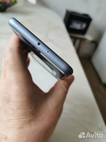 HUAWEI P10 Plus, 4/64 ГБ