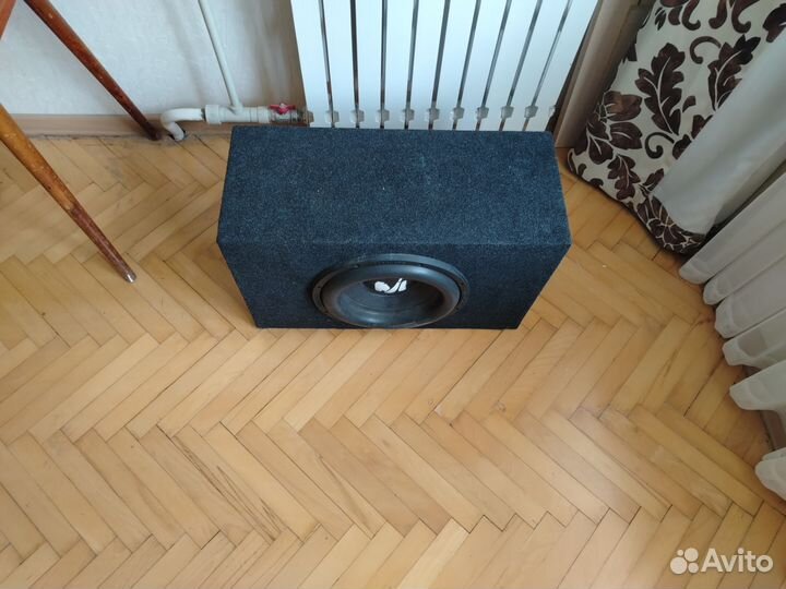 Сабвуфер авто