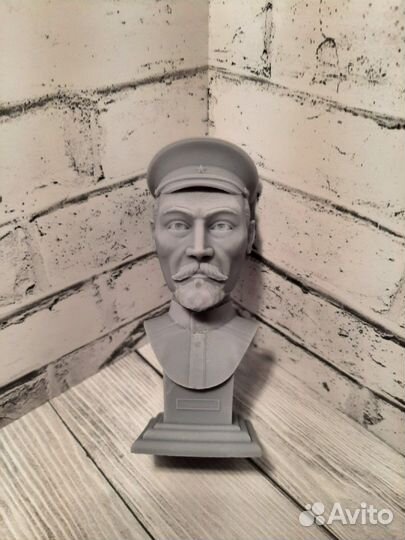 Бюст Дзержинского