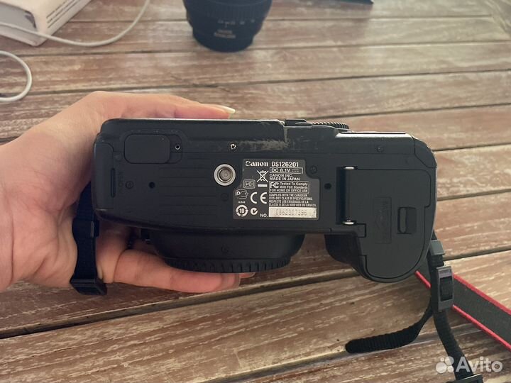 Зеркальный фотоаппарат canon 5D mark II