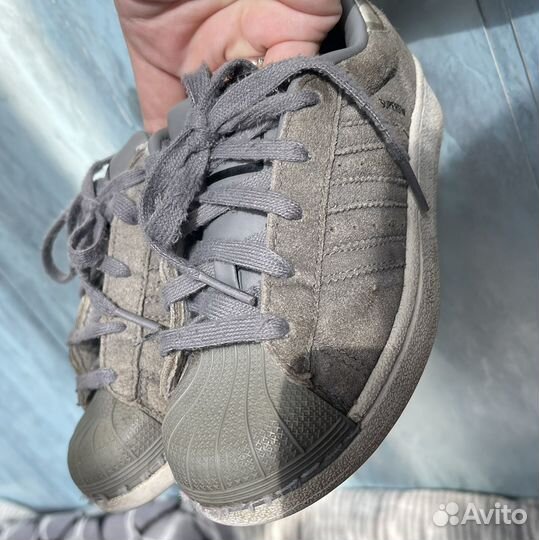 Кроссовки Adidas 29