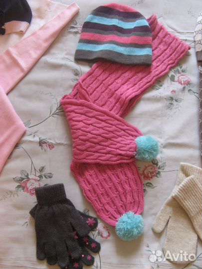 Новый.Комплект шапка р.56-58 шарф варежки