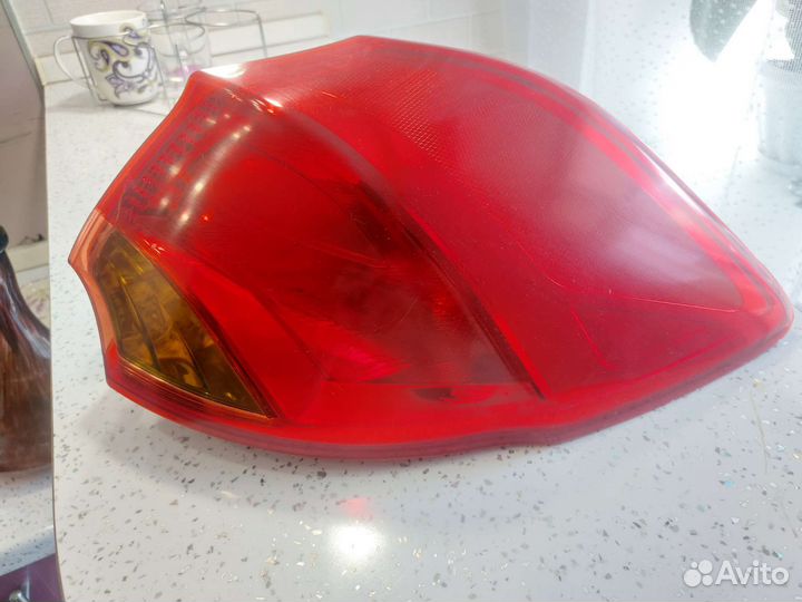 Фонарь задний правый kia ceed