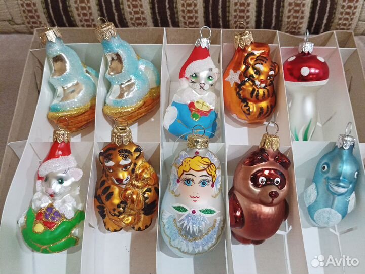 Стеклянные новогодние игрушки