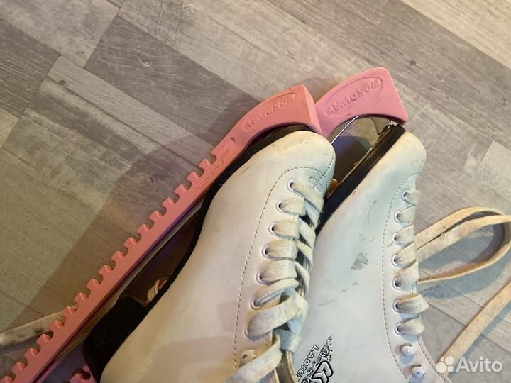 Коньки фигурные ladies