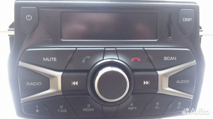 Штатная магнитола на весту