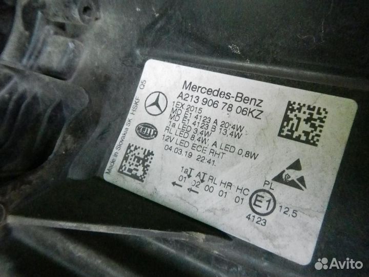 Фара правая Mercedes-Benz E-Class