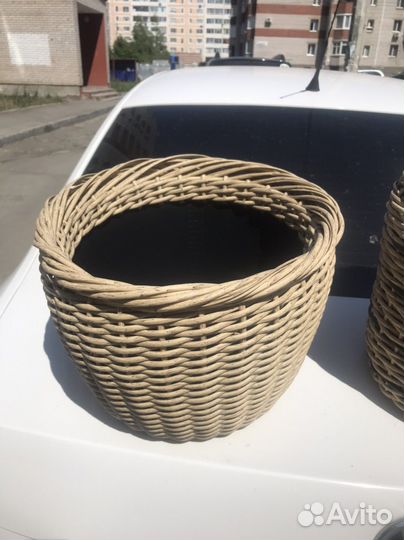 Кашпо из ротанга