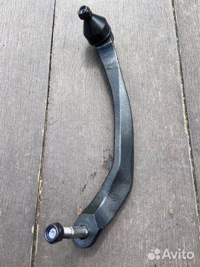 Рычаг передний правый Nissan Primera P12